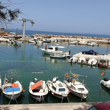 Studio 5 Min Walk From Old Harbour Апартаменти