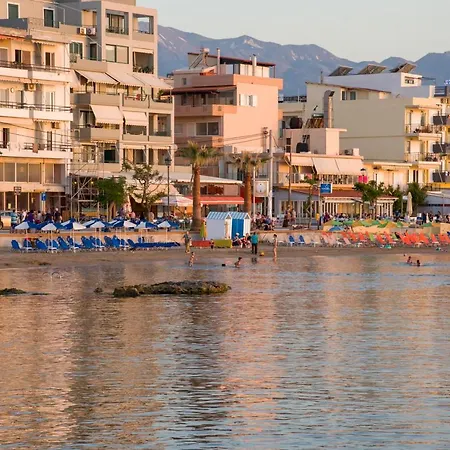 Studio 5 Min Walk From Old Harbour Апартаменти Ханья (Крит)